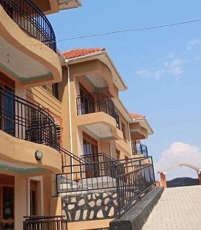 Legend Executive Suites Fort Portal المظهر الخارجي الصورة